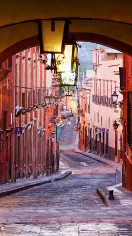 &iexcl;Salud por M&eacute;xico!
