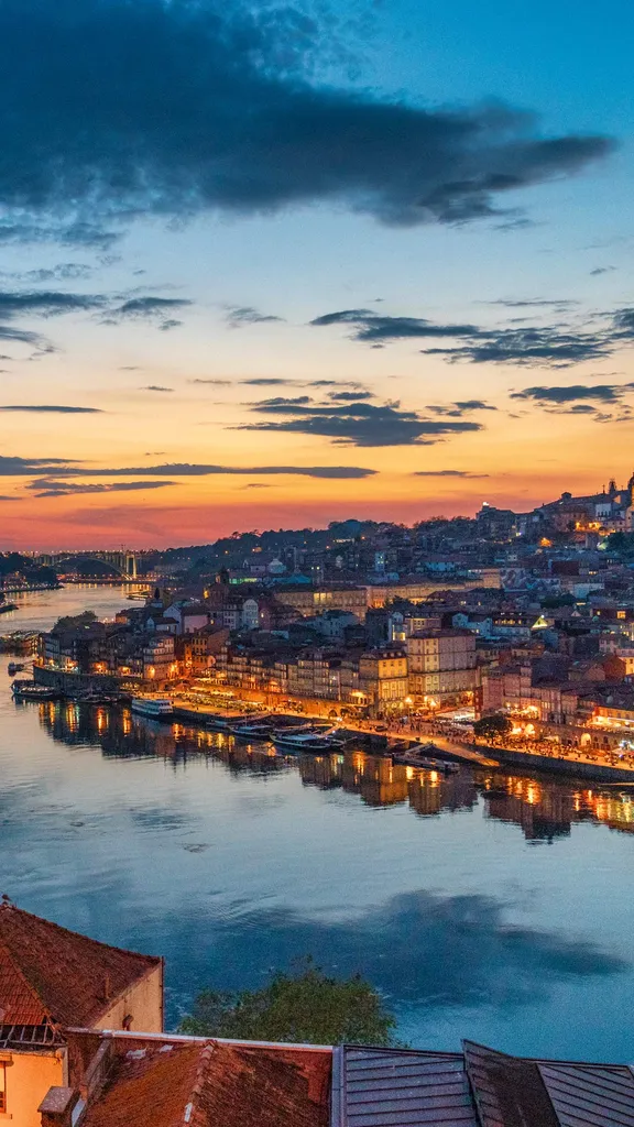 Golden hour in Porto