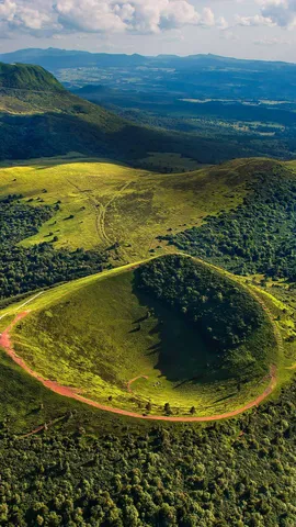 Le volcan silencieux, m&eacute;moire de la R&eacute;sistance