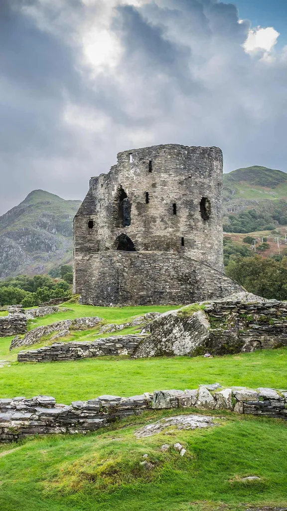 Dolbadarn Castle, Llanberis, Wales