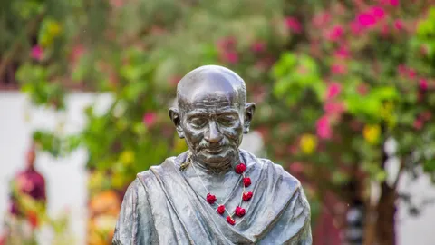 The man who made peace powerful